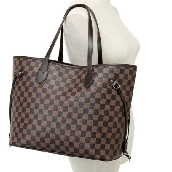 Brown Checkered Tote Bag - Picture 1 of 2